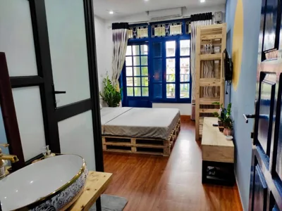 Deluxe Double Room with Balcony — Sunny Hanoi Homestay